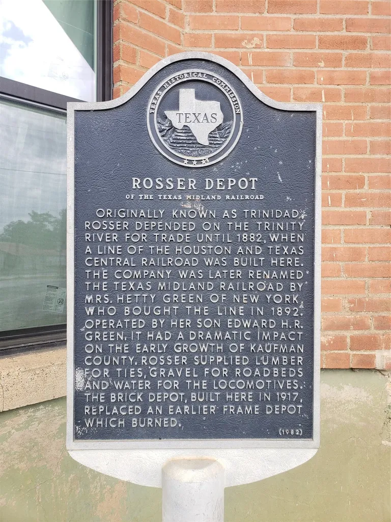 211 Main Street Rosser TX 75157