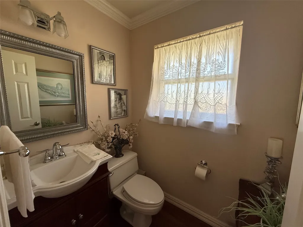 14635 Tanglewood Drive Farmers Branch TX 75234