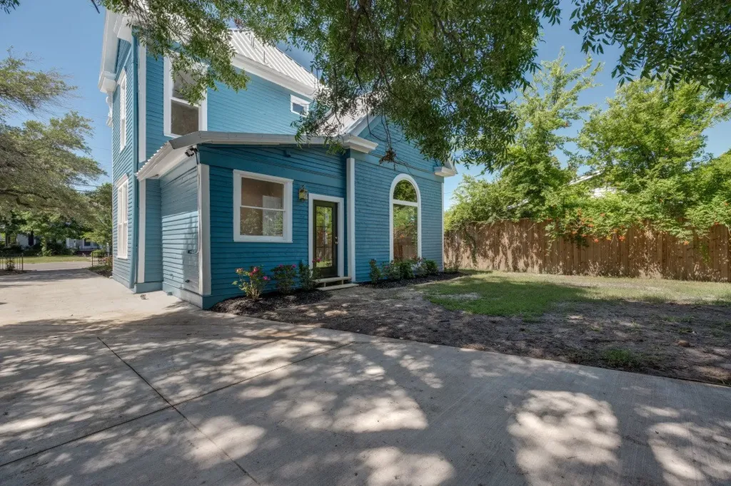 2316 Park Street Greenville TX 75401