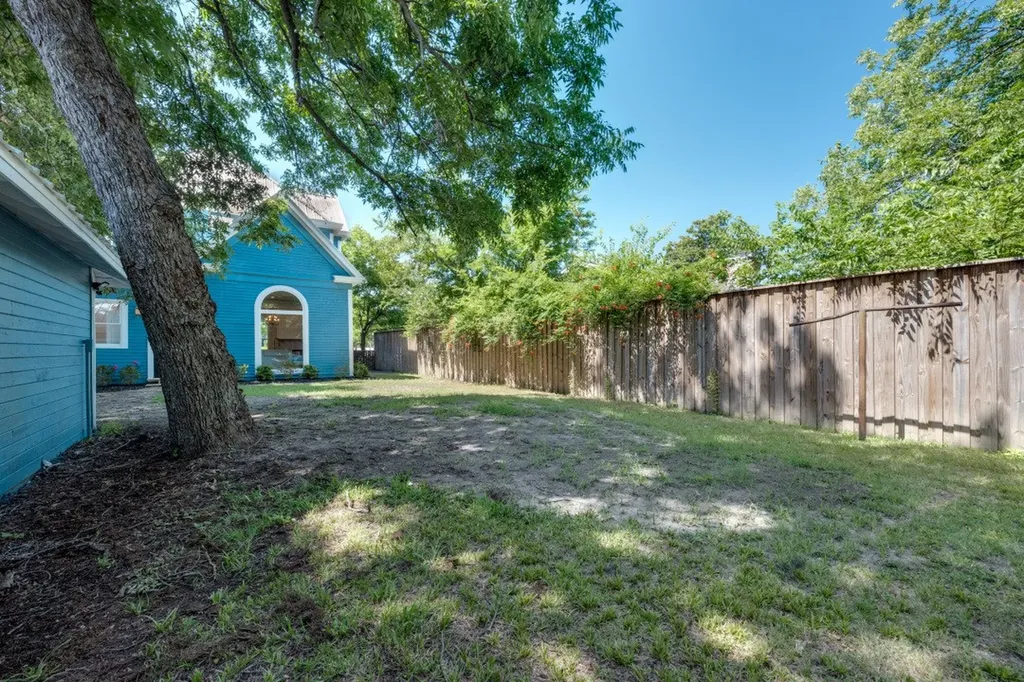 2316 Park Street Greenville TX 75401