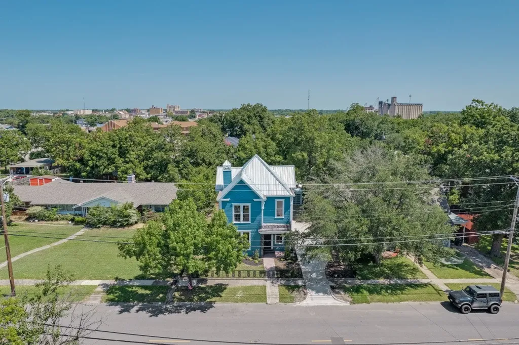 2316 Park Street Greenville TX 75401