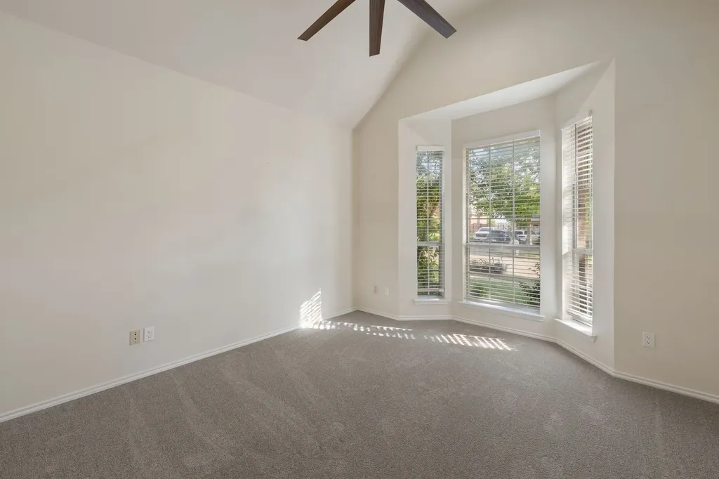 1718 Lake Bluff Drive Garland TX 75043