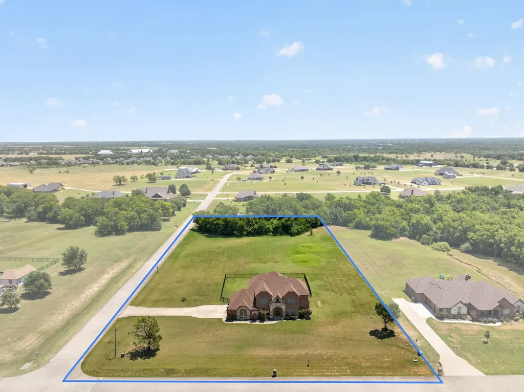1132 Shadow Lakes Drive Wills Point TX 75169