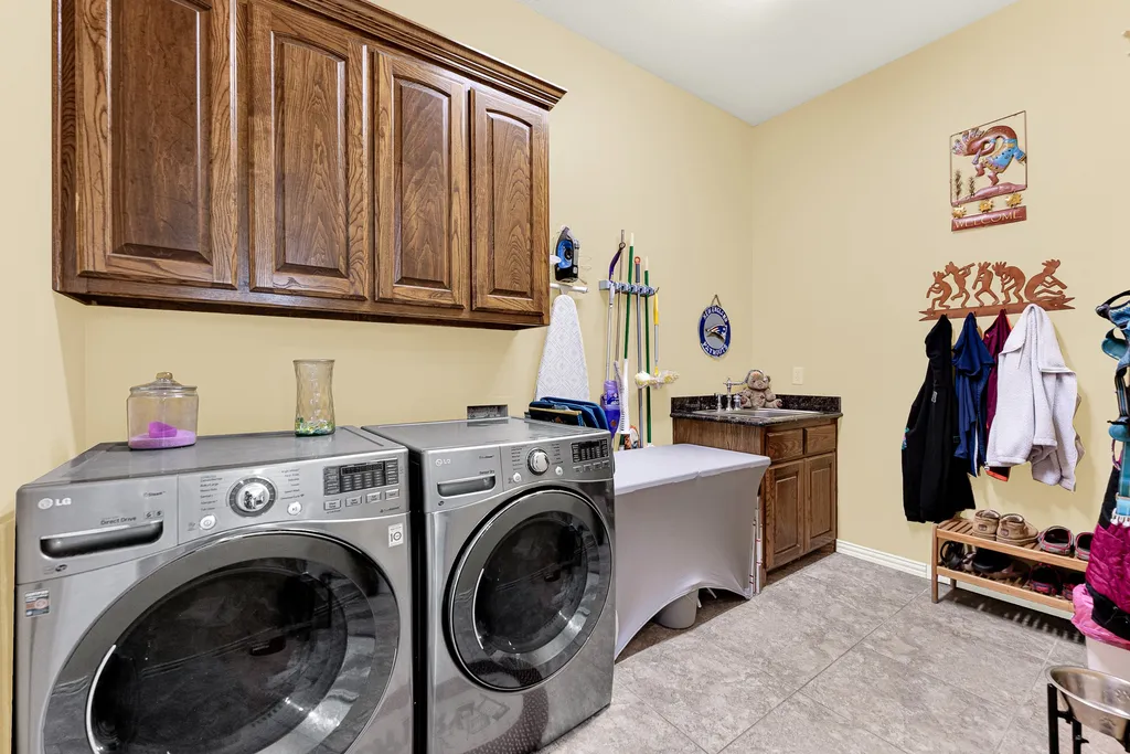 1132 Shadow Lakes Drive Wills Point TX 75169