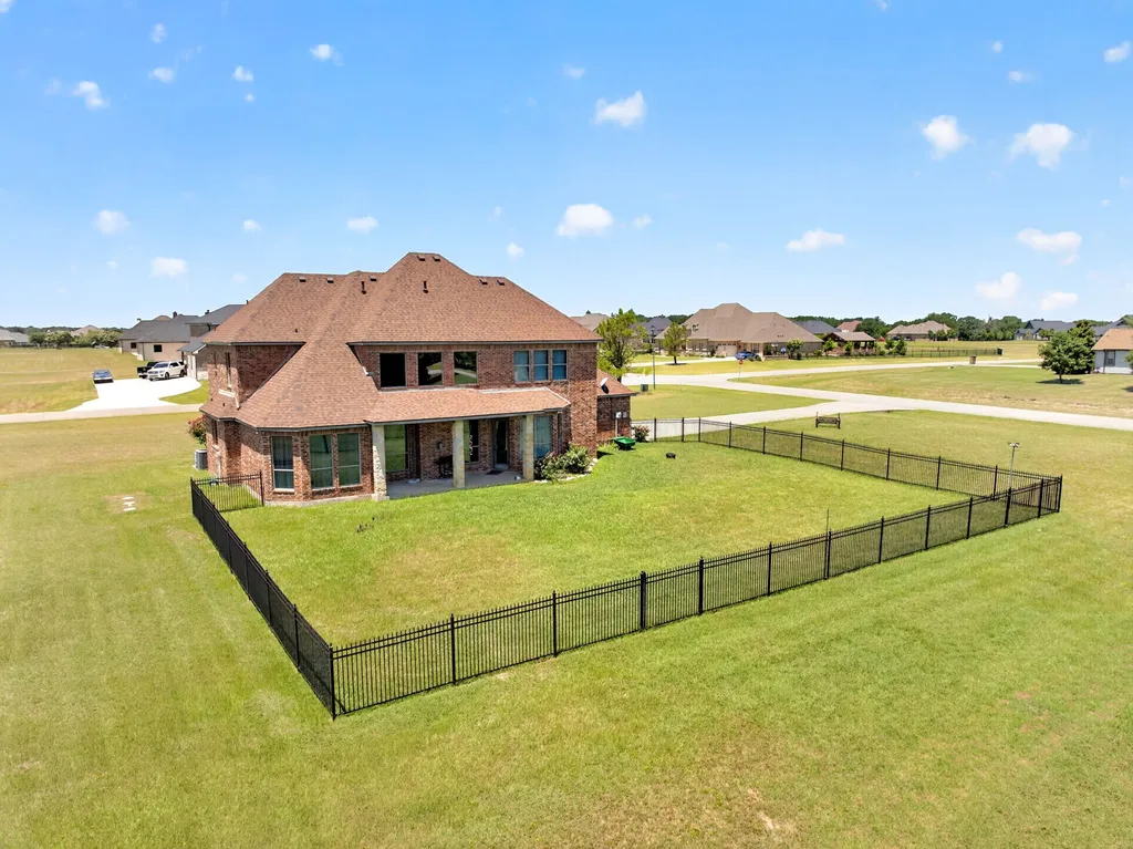 1132 Shadow Lakes Drive Wills Point TX 75169