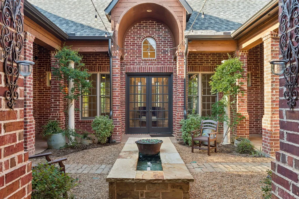 4713 Clydesdale Drive Flower Mound TX 75028
