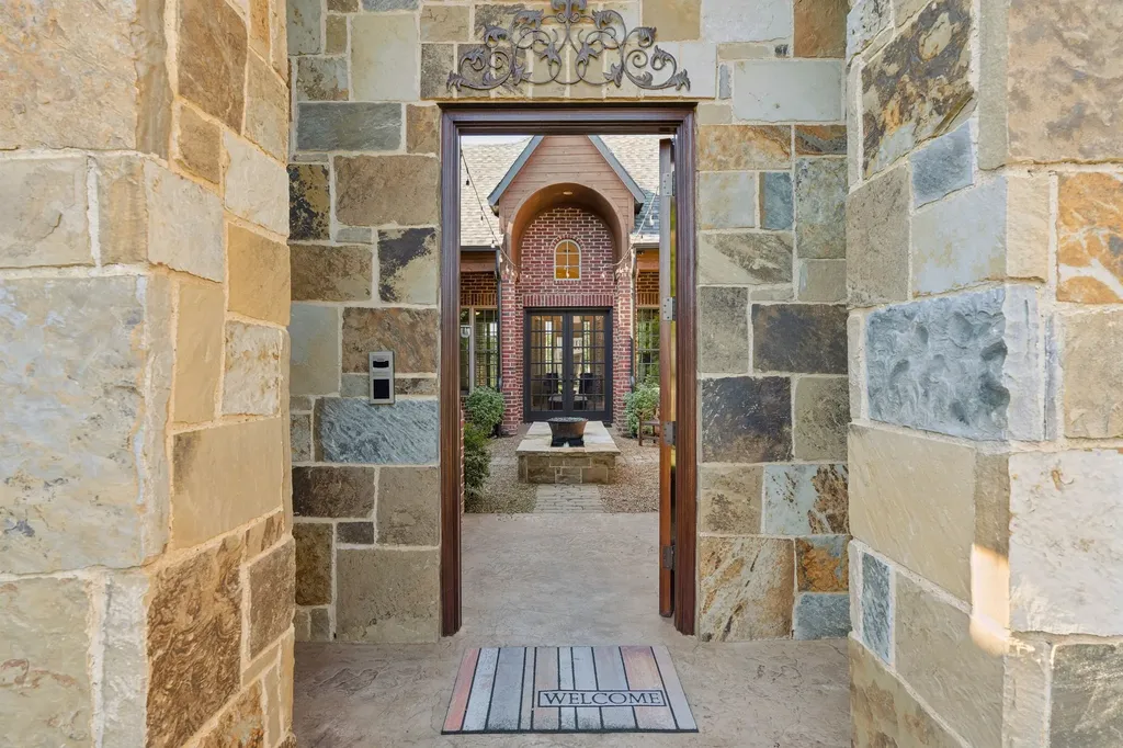 4713 Clydesdale Drive Flower Mound TX 75028