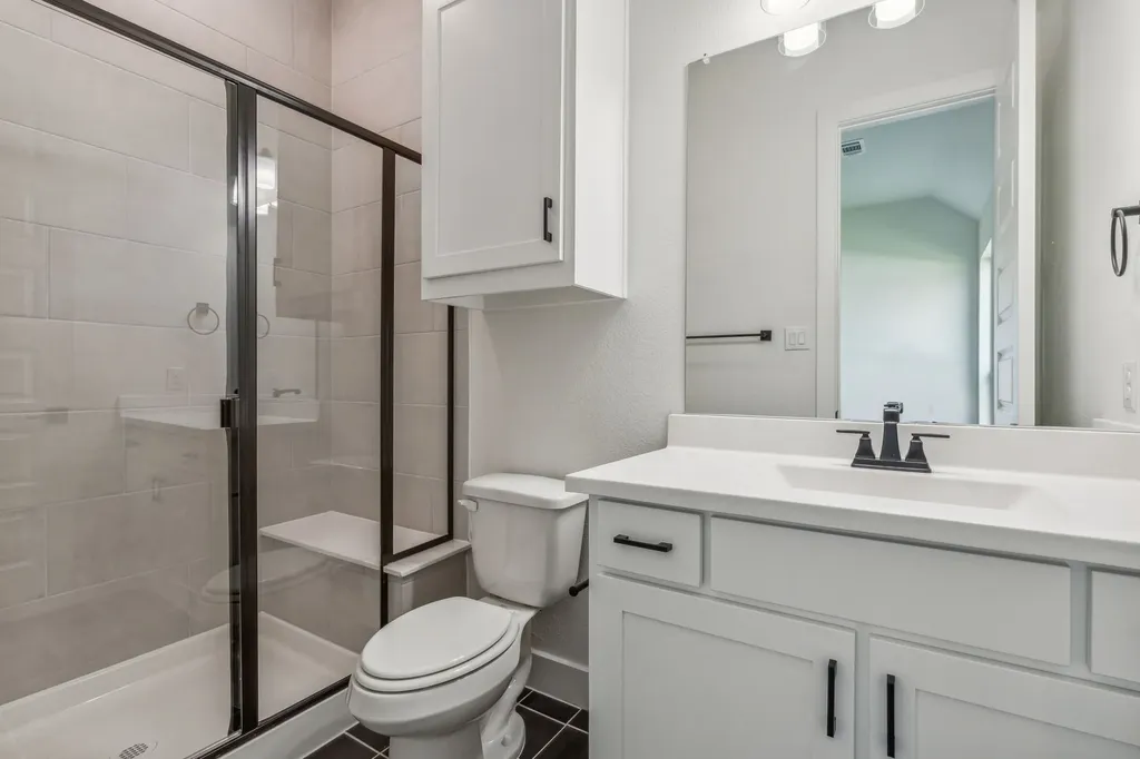 117 Swan Lake Drive Waxahachie TX 75165