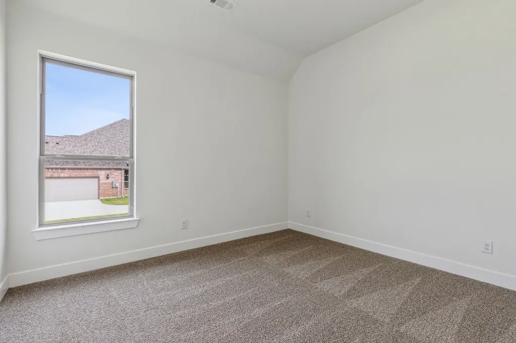 117 Swan Lake Drive Waxahachie TX 75165