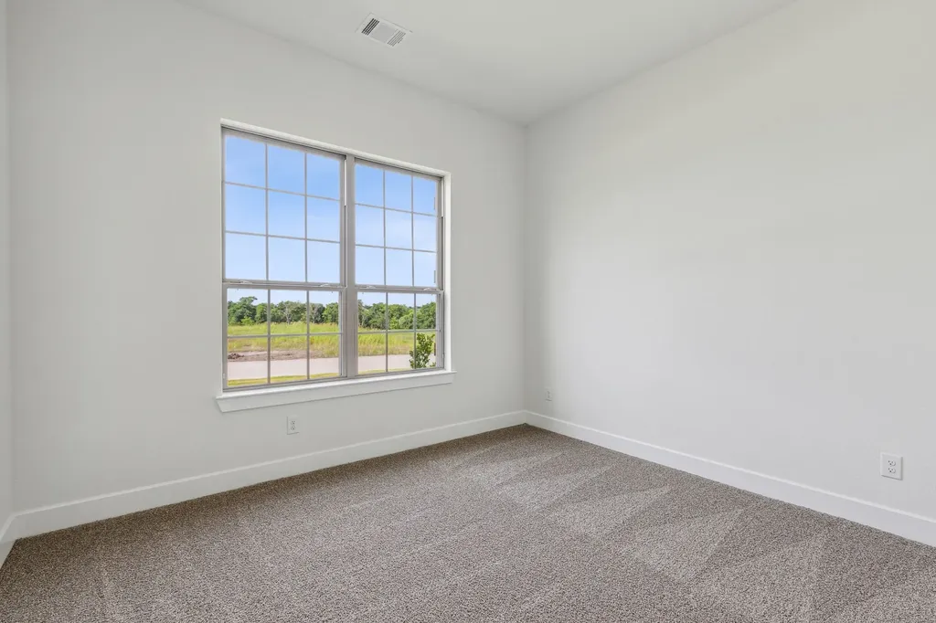 117 Swan Lake Drive Waxahachie TX 75165