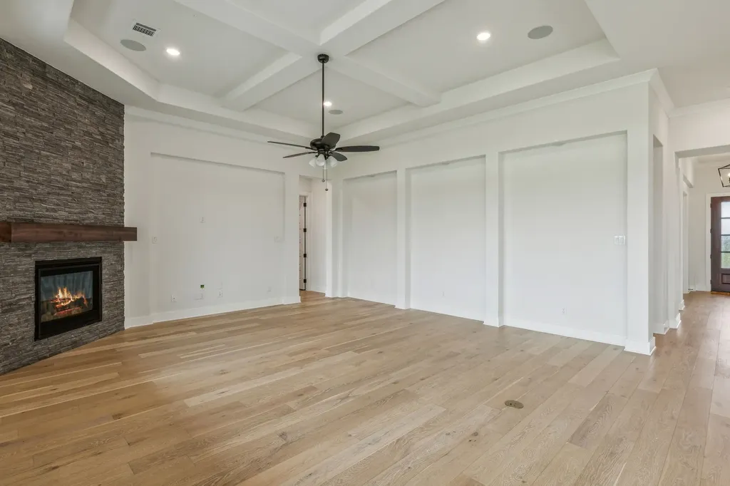 117 Swan Lake Drive Waxahachie TX 75165