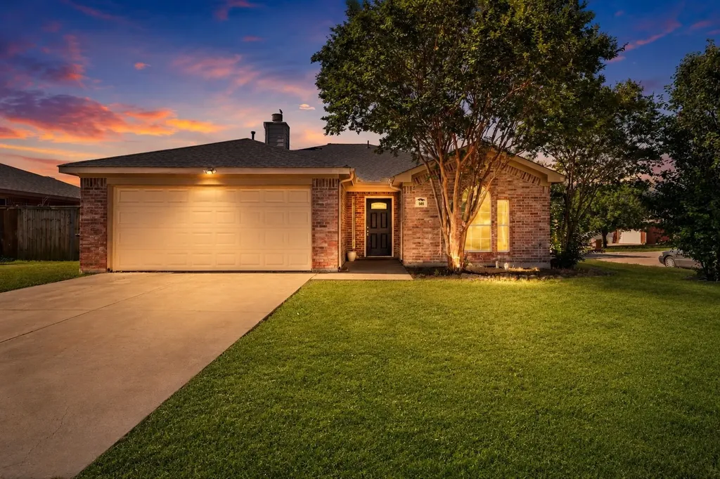 609 Lonestar Park Lane Ponder TX 76259