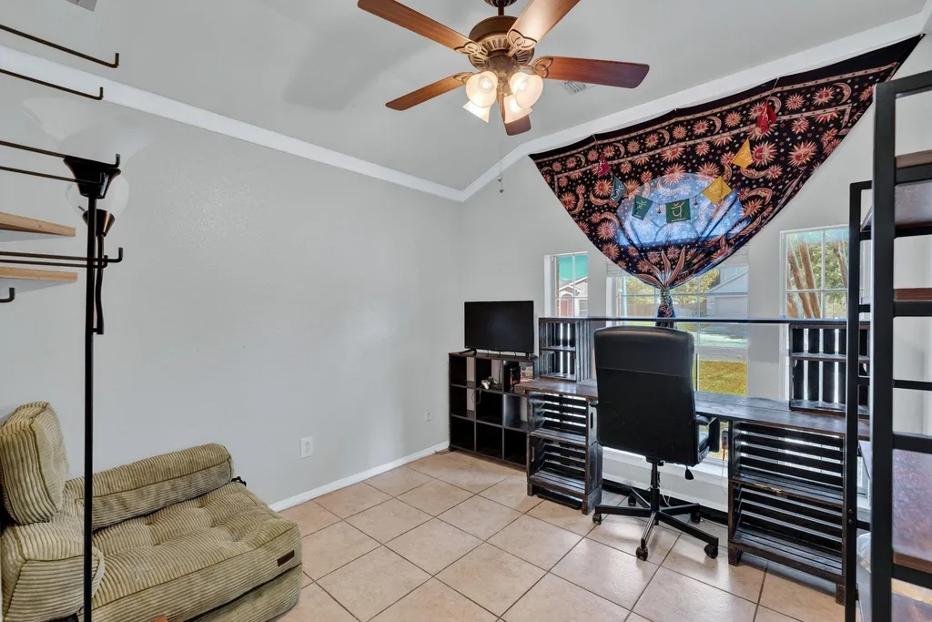 609 Lonestar Park Lane Ponder TX 76259