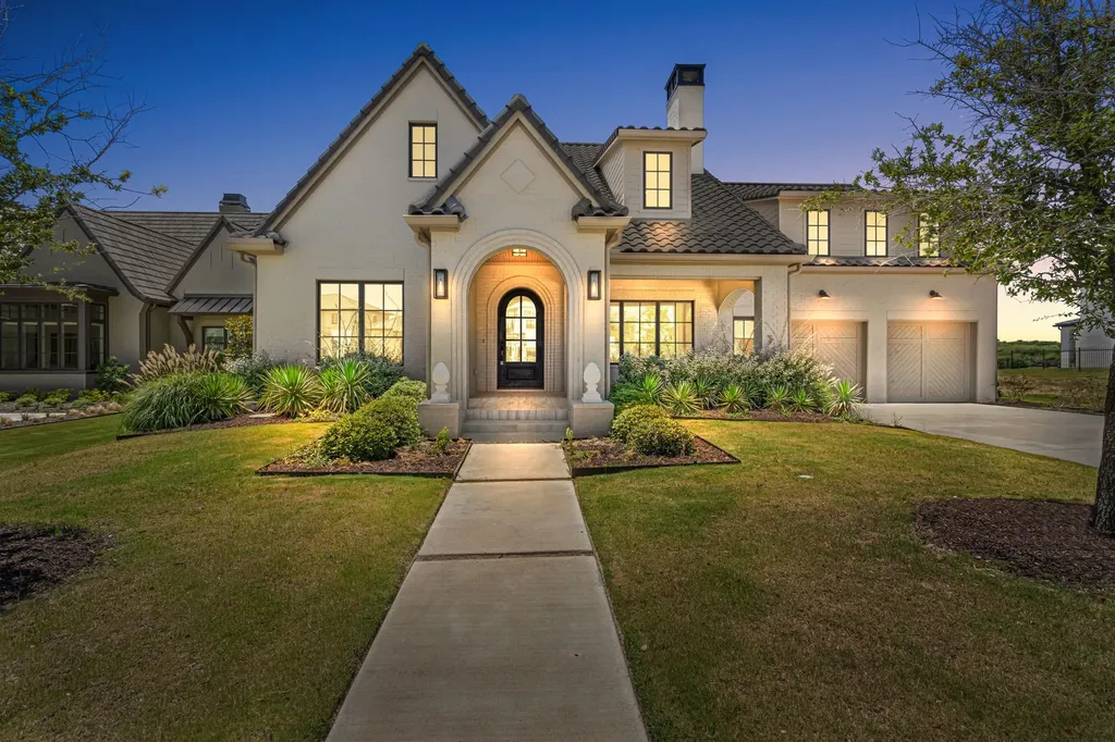 9717 Latour Court Fort Worth TX 76126