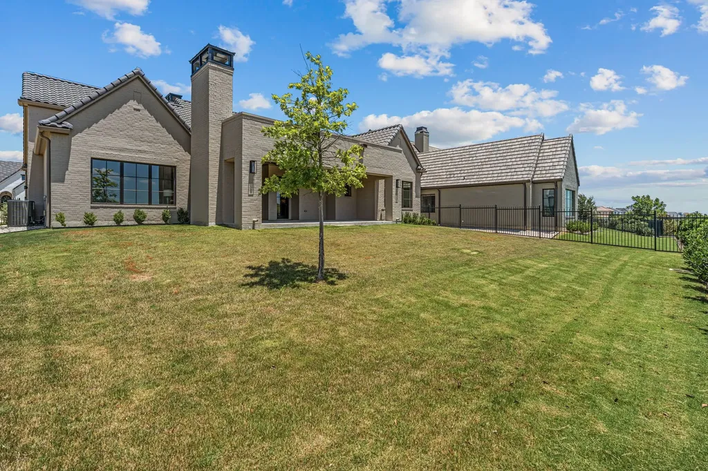 9717 Latour Court Fort Worth TX 76126