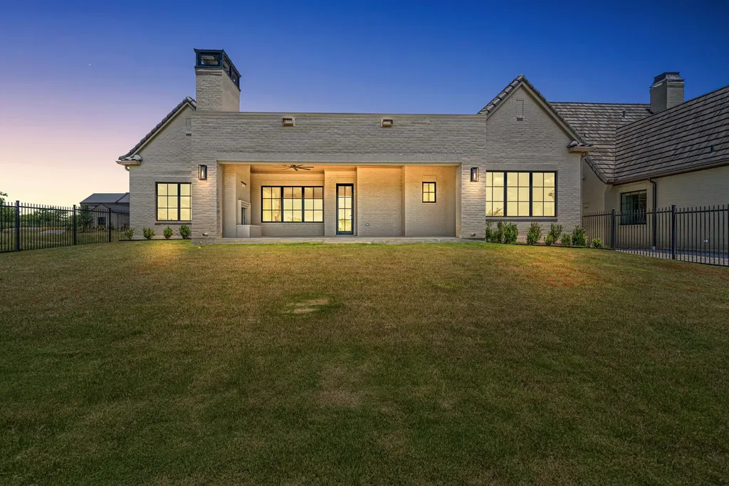 9717 Latour Court Fort Worth TX 76126
