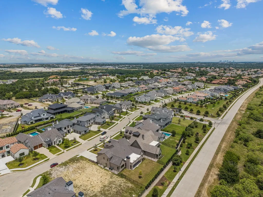 9717 Latour Court Fort Worth TX 76126