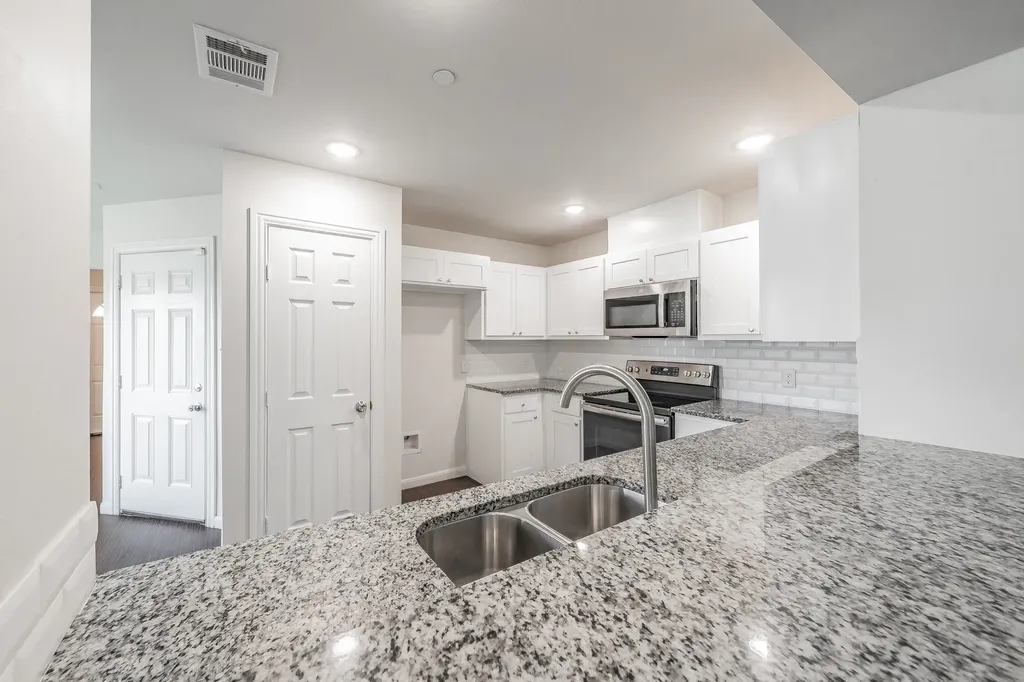 3518 Milan Street Arlington TX 76015