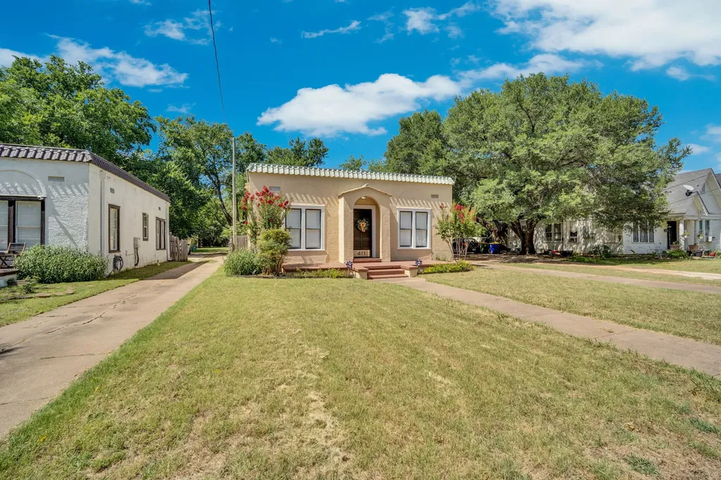 411 Craig Street Hillsboro TX 76645