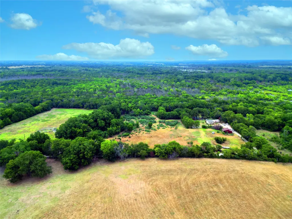 4583 La Croix Road Denton TX 76208