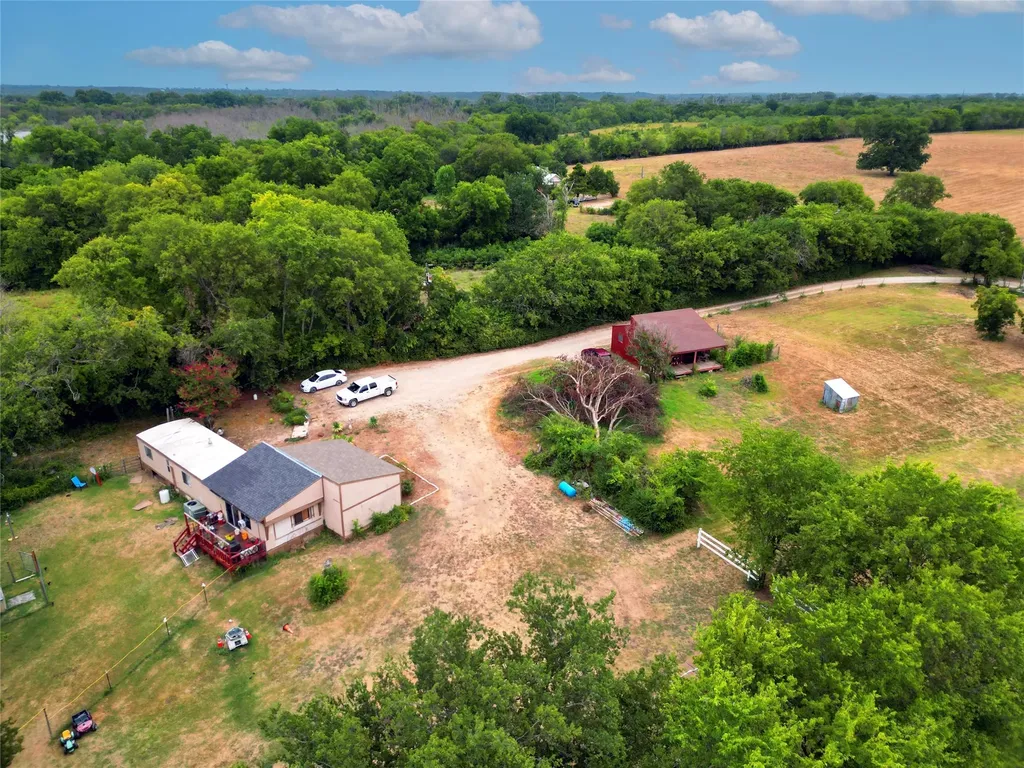 4583 La Croix Road Denton TX 76208