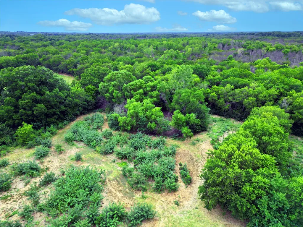 4583 La Croix Road Denton TX 76208