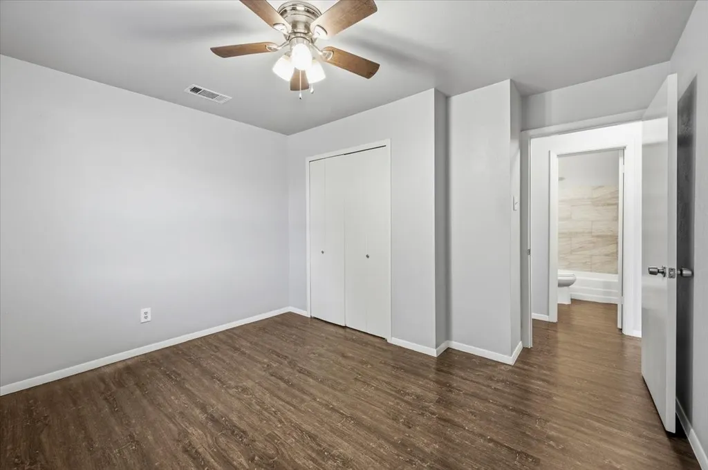 715 Thrush Avenue Duncanville TX 75116