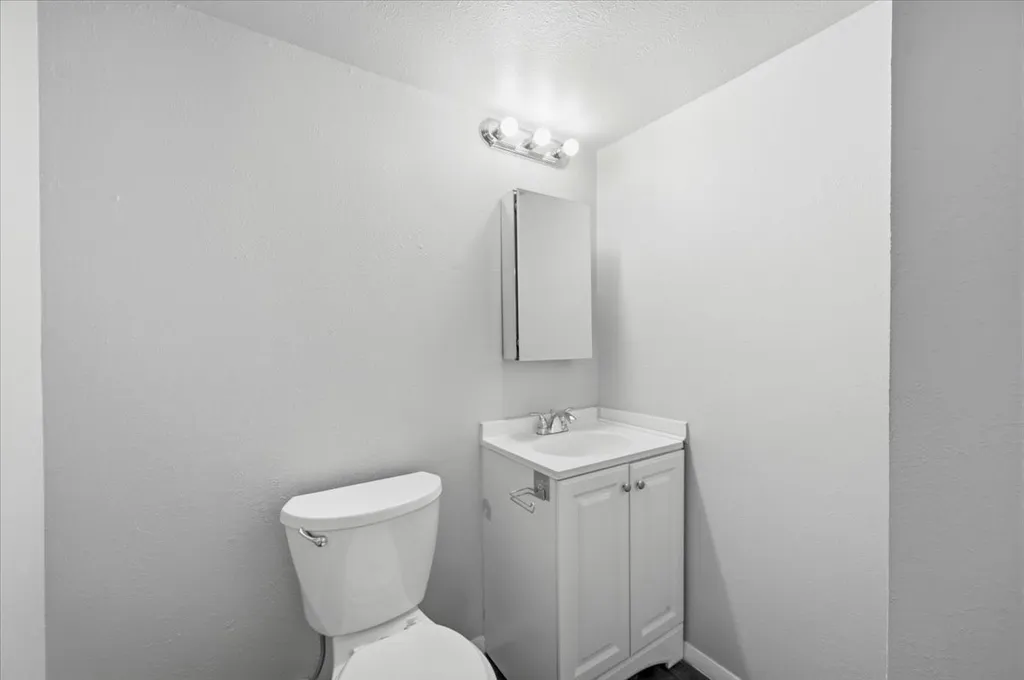 715 Thrush Avenue Duncanville TX 75116