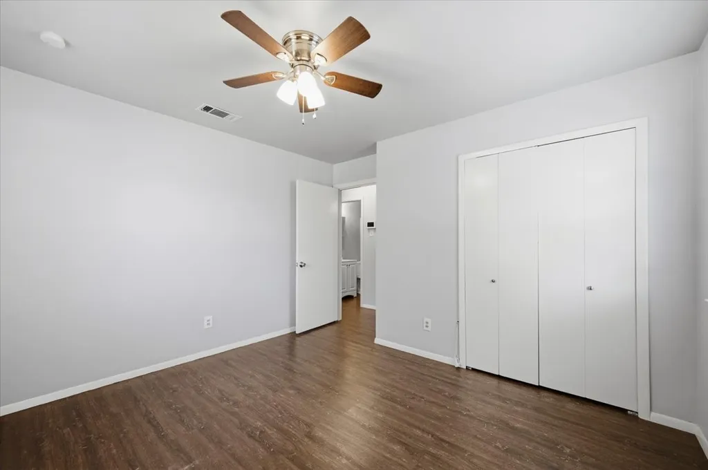 715 Thrush Avenue Duncanville TX 75116