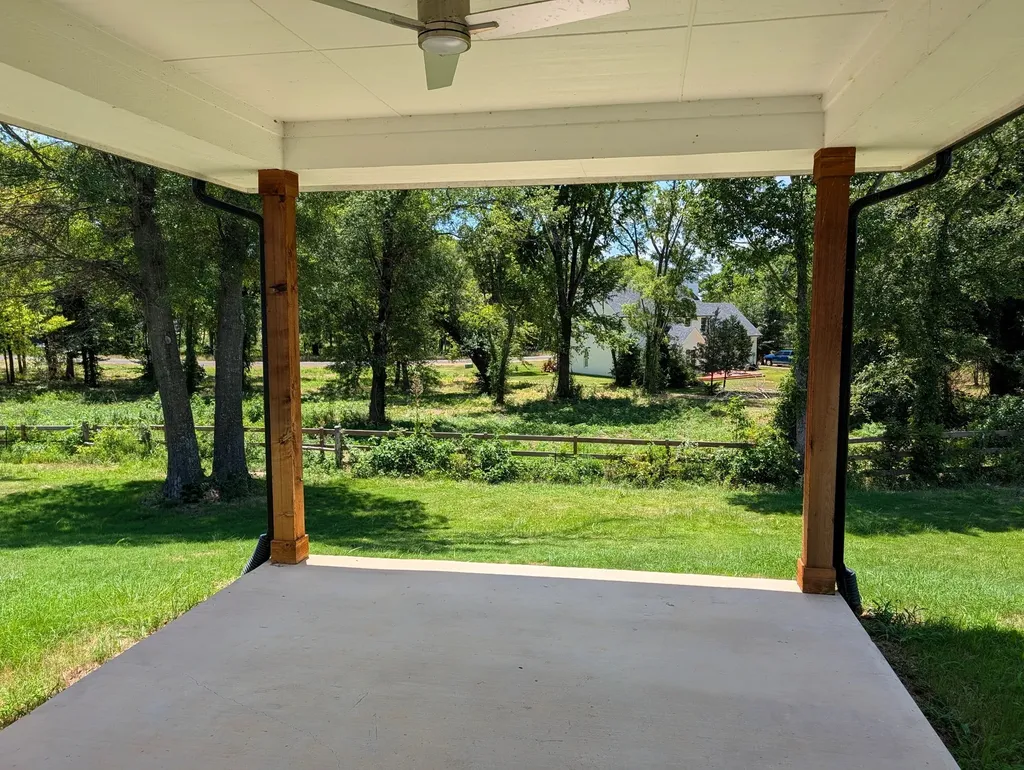 206 Splitrail Drive Mabank TX 75143
