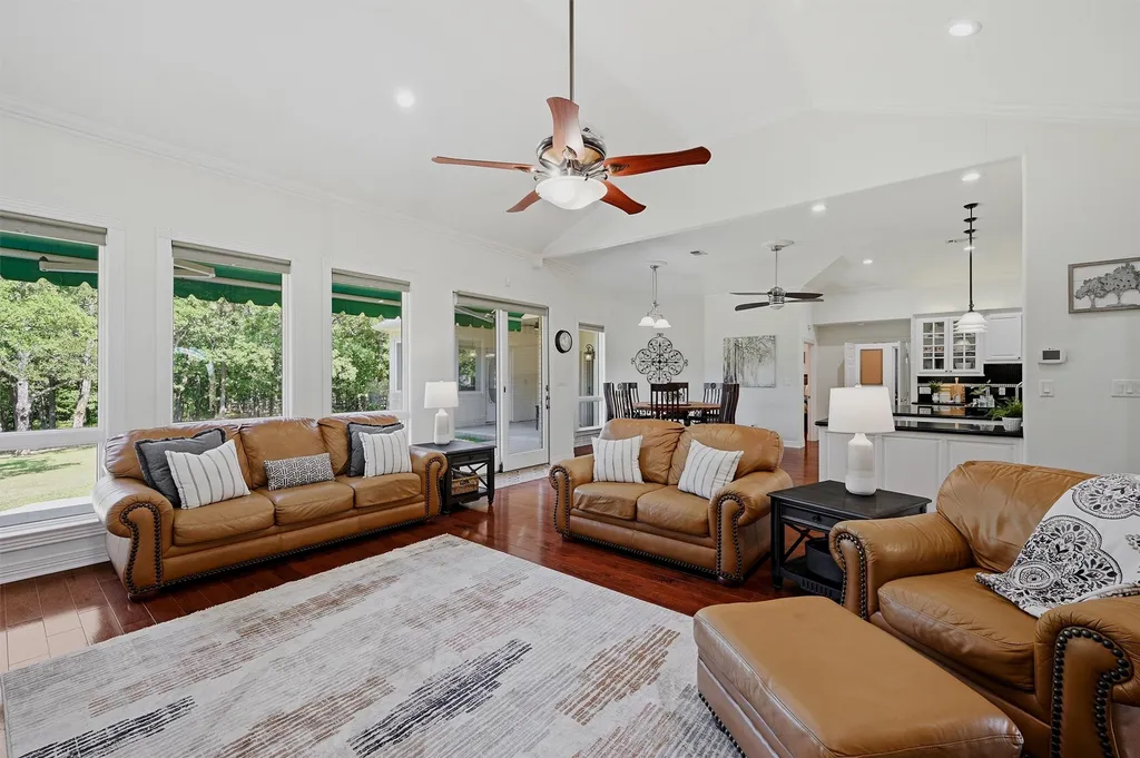 171 Briar Creek Road Whitesboro TX 76273