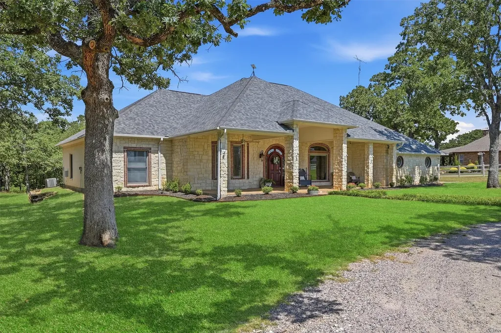 171 Briar Creek Road Whitesboro TX 76273