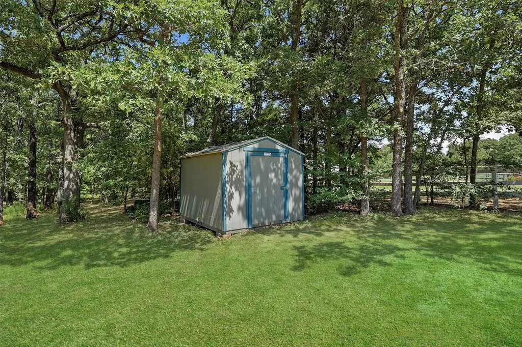 171 Briar Creek Road Whitesboro TX 76273