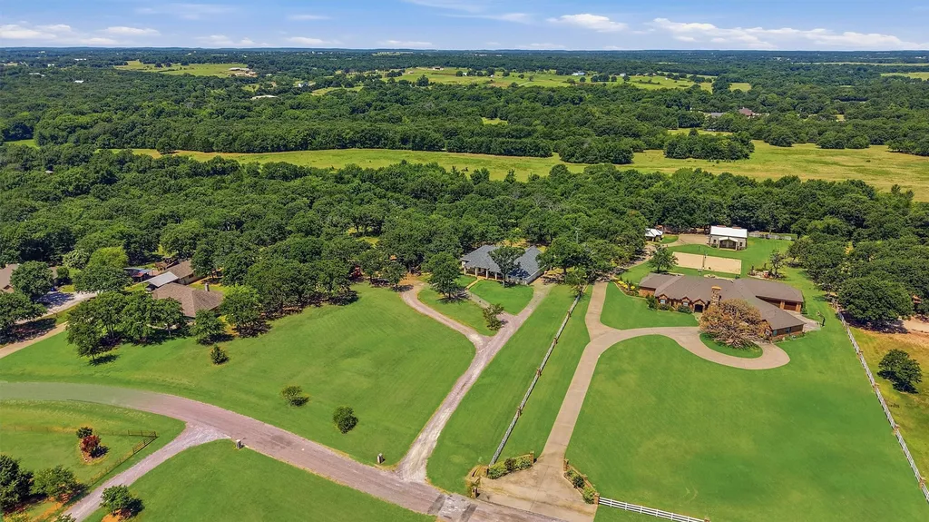 171 Briar Creek Road Whitesboro TX 76273