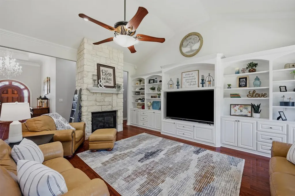 171 Briar Creek Road Whitesboro TX 76273