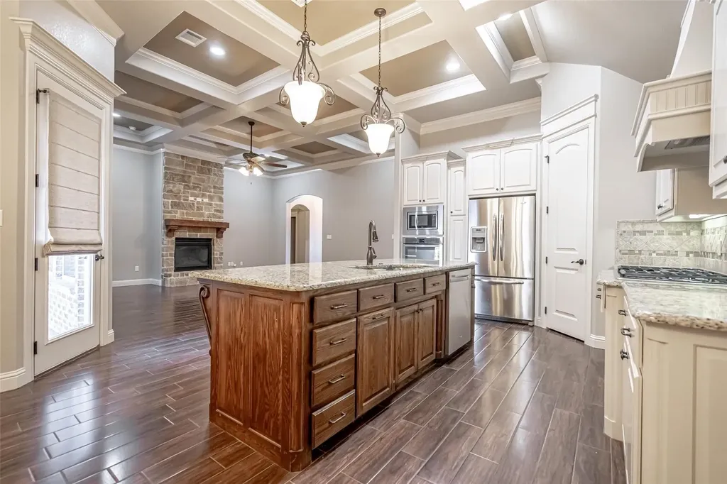 917 Joshua Court Granbury TX 76048