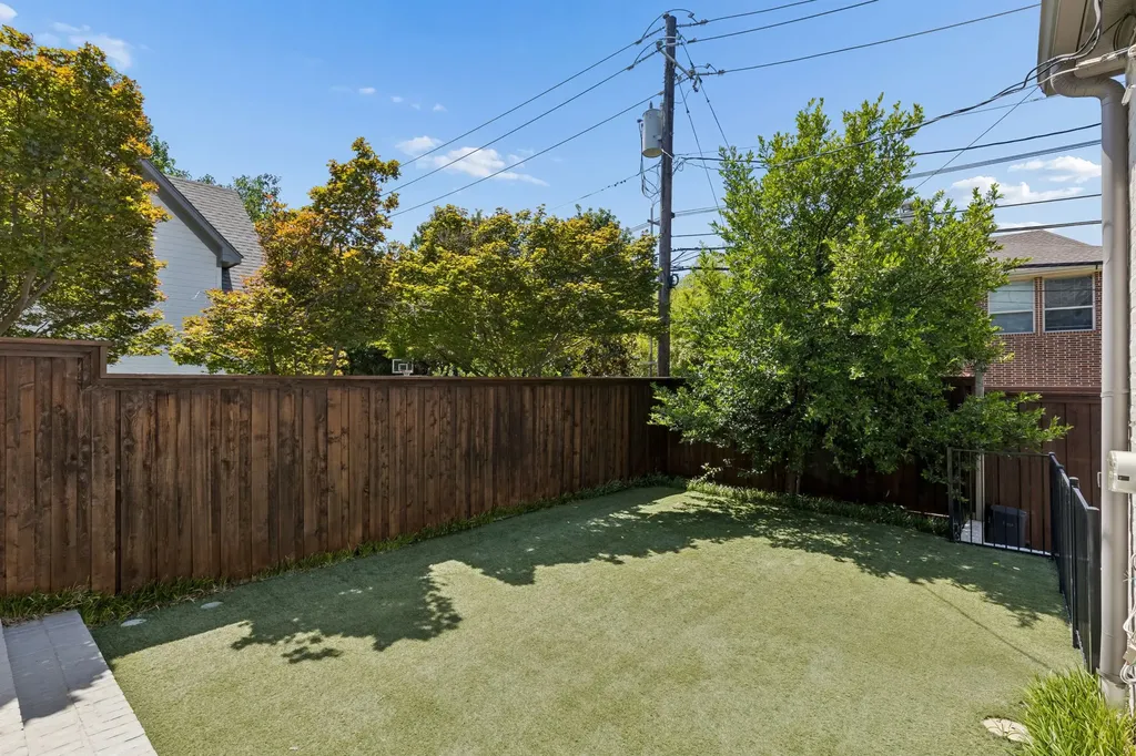 3465 Amherst Avenue University Park TX 75225