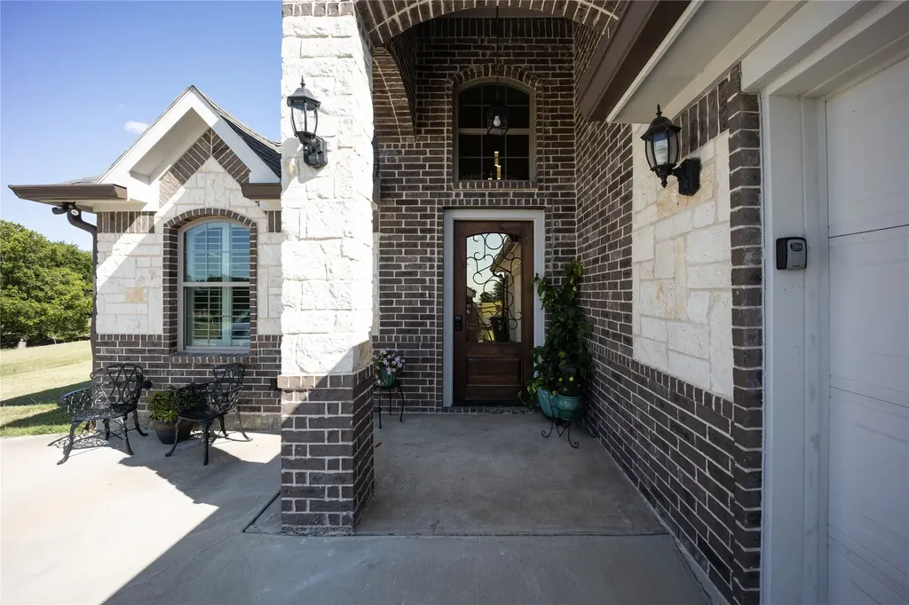 135 Turnberry Lane Corsicana TX 75110