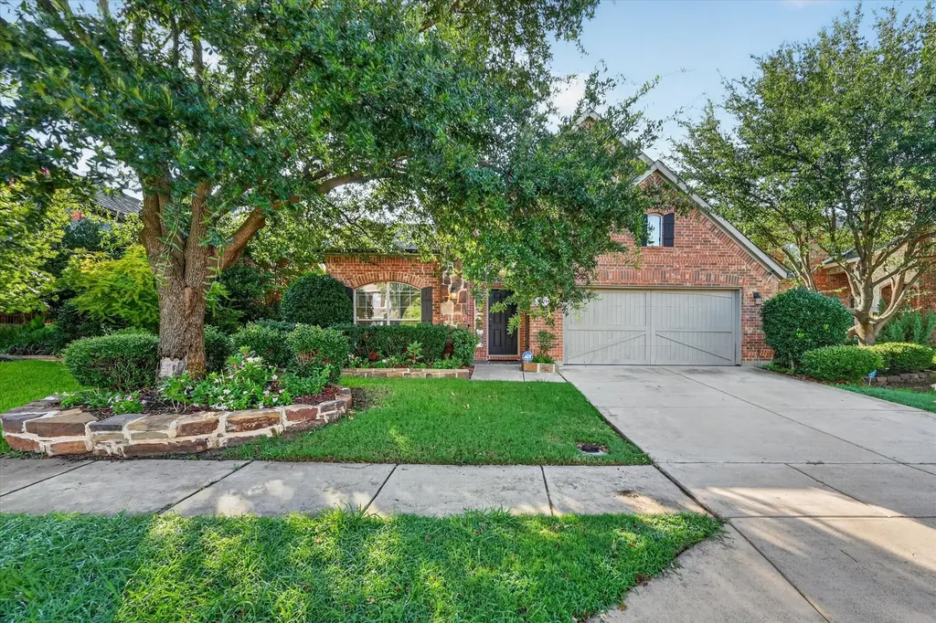8021 Branch Hollow Trail Fort Worth TX 76123