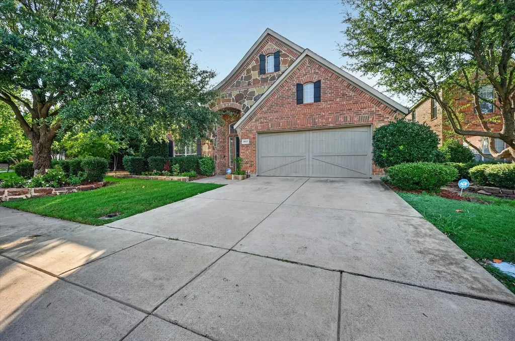 8021 Branch Hollow Trail Fort Worth TX 76123