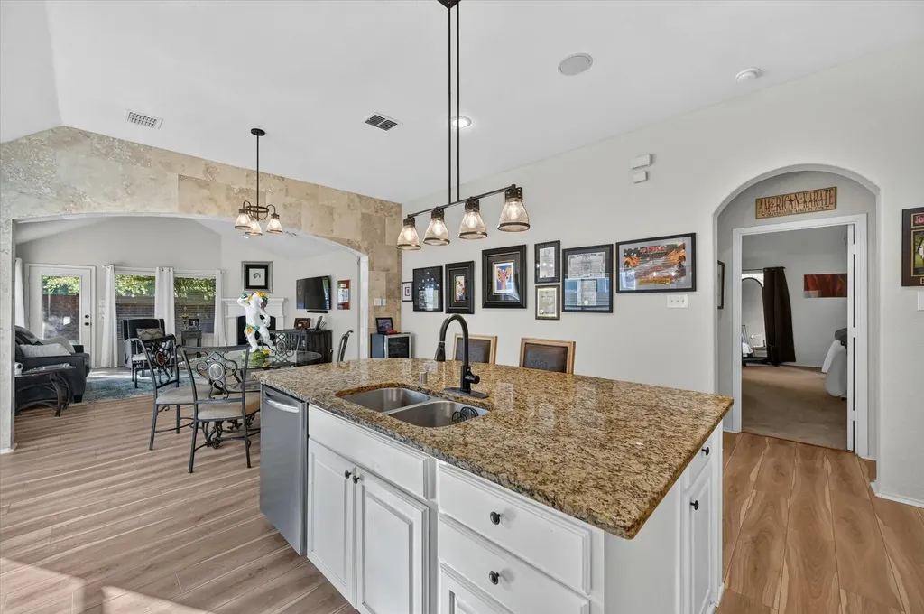 8021 Branch Hollow Trail Fort Worth TX 76123