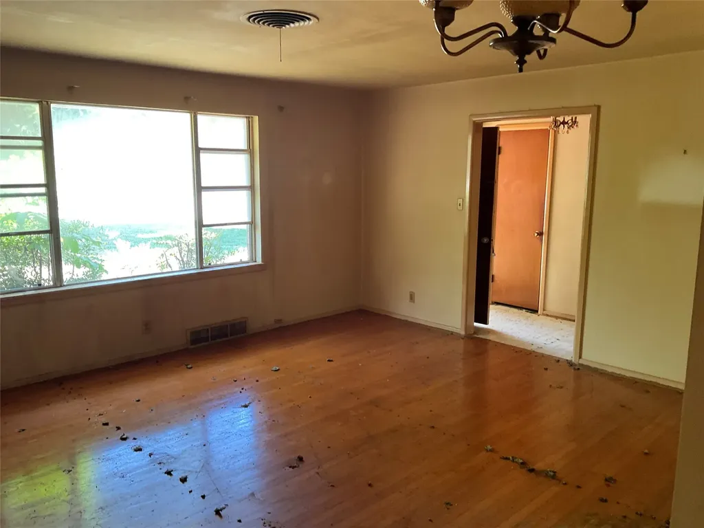 6201 Rocky Point Trail Lake Worth TX 76135