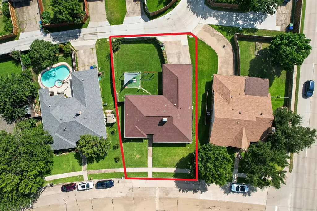 2226 Carmel Drive Carrollton TX 75006