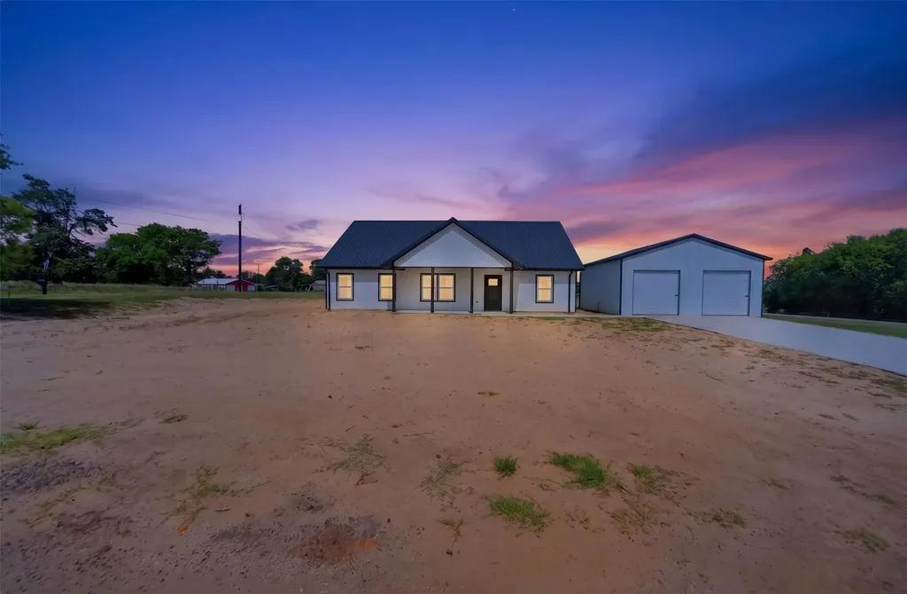17814 County Road 285 Arp TX 75750