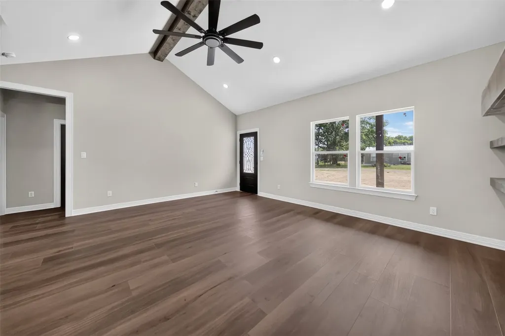 17814 County Road 285 Arp TX 75750
