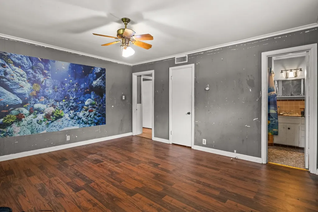 720 Buffalo Street Gilmer TX 75644