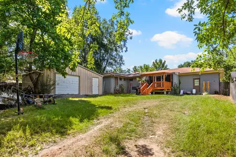 720 Buffalo Street Gilmer TX 75644