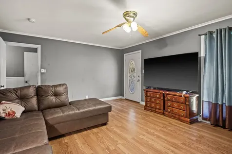 720 Buffalo Street Gilmer TX 75644