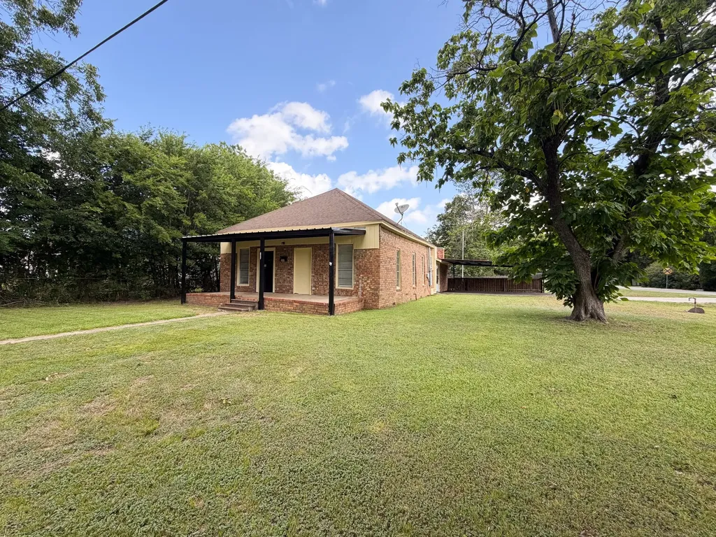 309 2nd Street Kerens TX 75144