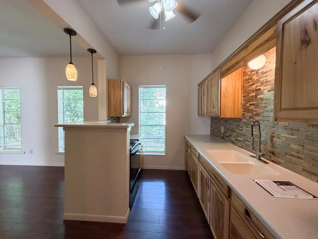 309 2nd Street Kerens TX 75144